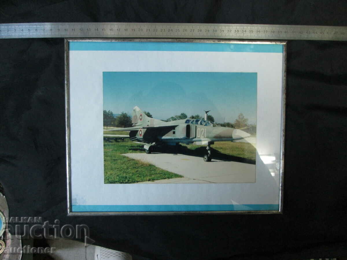 OLD PHOTO IN A FRAME - MIG23 - 7 OLD PHOTO IN A FRAME - MIG23 - 7