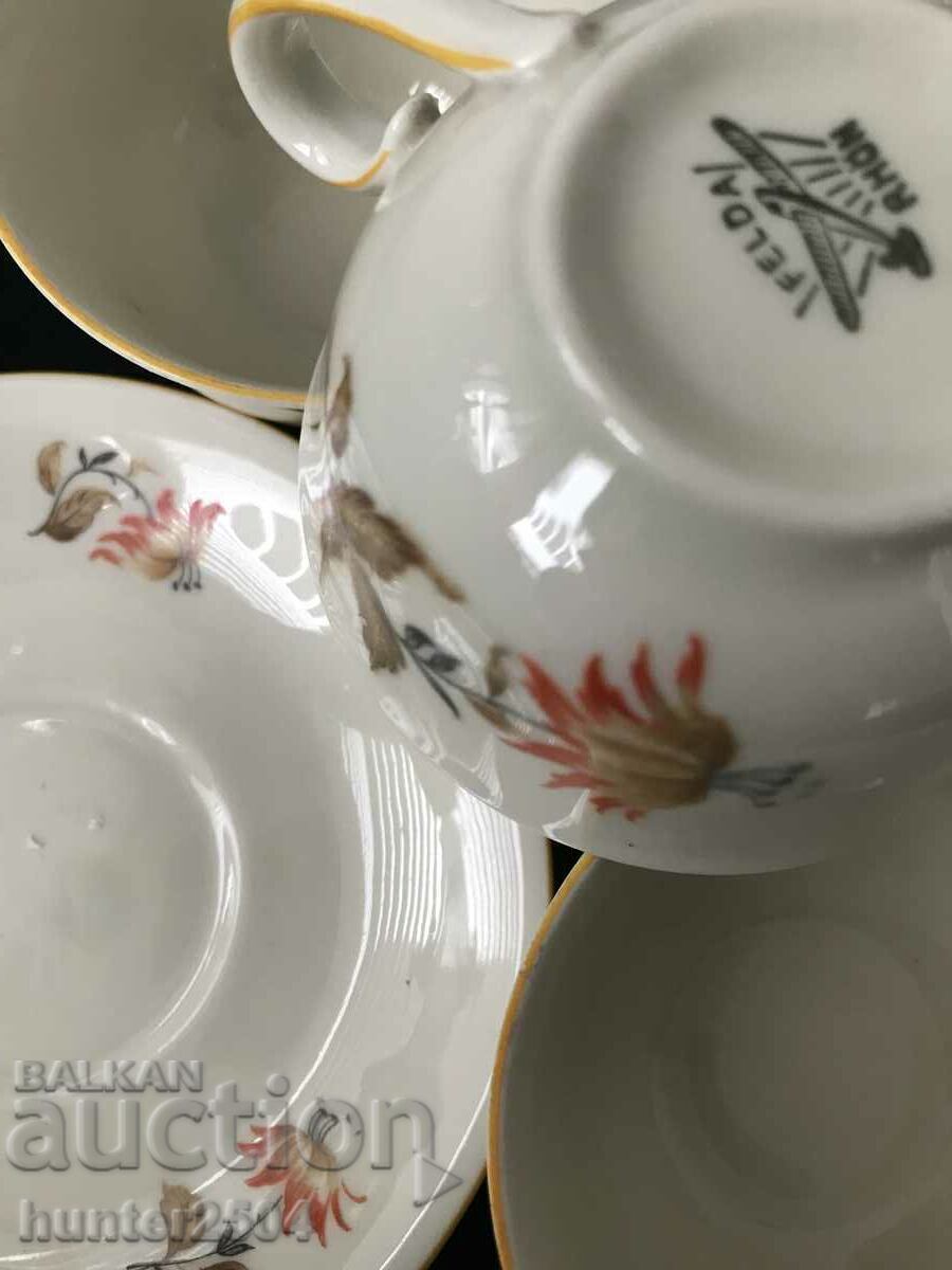 Delivery of Cups and saucers - 6 pieces