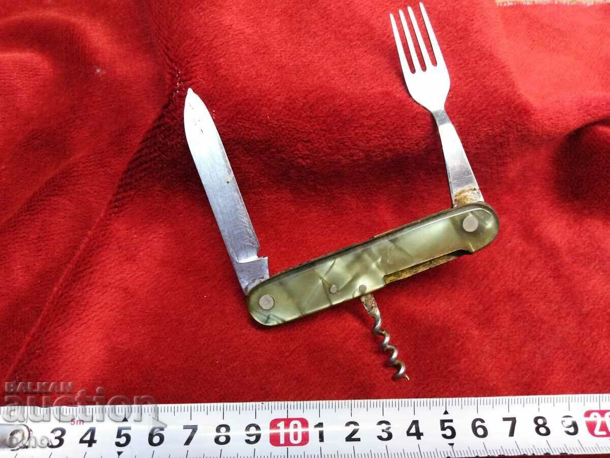 Auction BULGARIAN POCKET KNIFE - FRIDAY DENEV Auction BULGARIAN POCKET KNIFE - FRIDAY DENEV