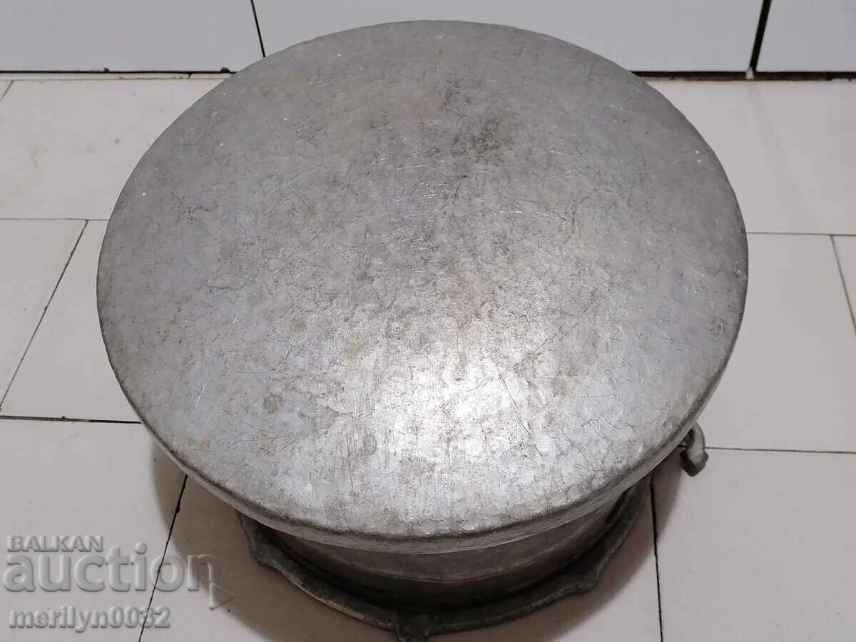 Tinned cauldron, copper coin, copper coin, copper vessel with price 123.00 BGN | € 62.89 Tinned cauldron, copper coin, copper coin, copper vessel with price 123.00 BGN | € 62.89