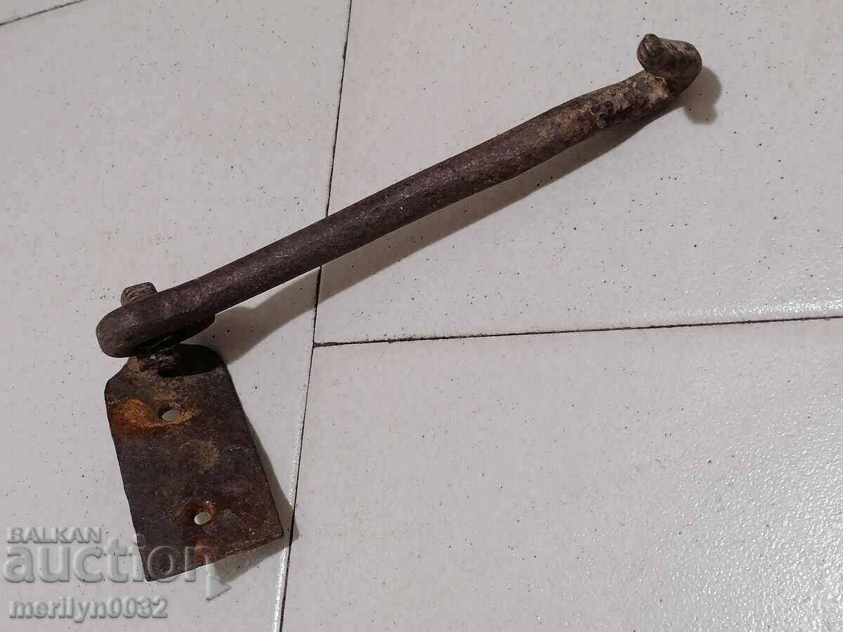 Old latch, wrought iron, lock, primitive with price 29.00 BGN | € 14.83 Old latch, wrought iron, lock, primitive with price 29.00 BGN | € 14.83