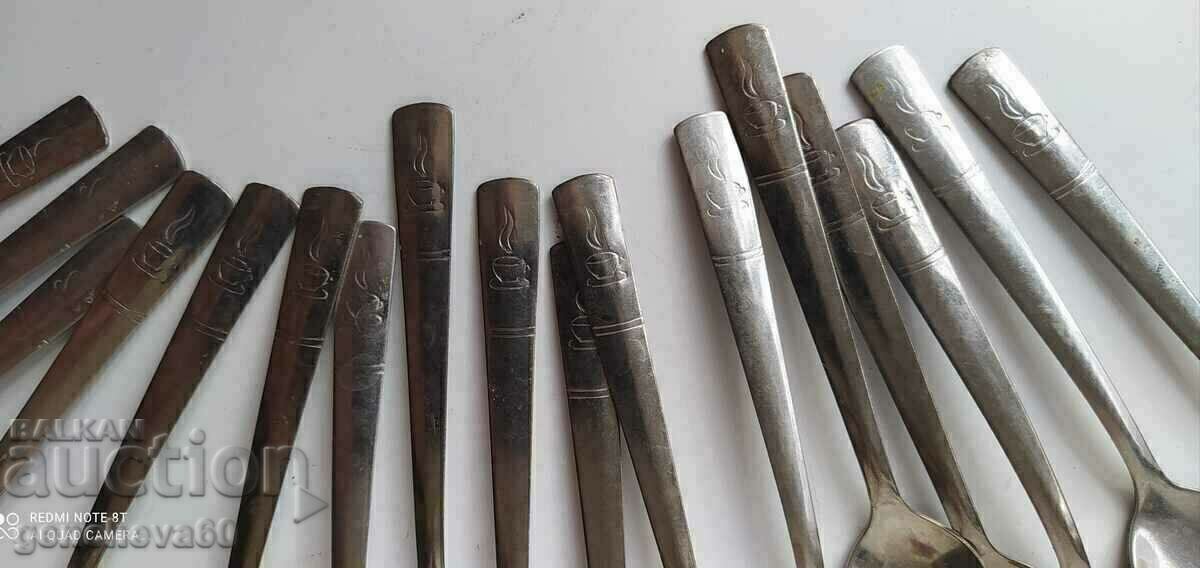 YAKI Bulgarian coffee spoons 17 pieces with price 25.00 BGN | € 12.78 YAKI Bulgarian coffee spoons 17 pieces with price 25.00 BGN | € 12.78