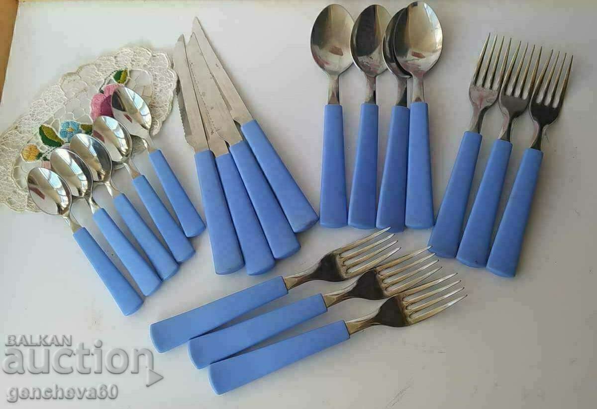 Set tacâmuri BRASIL 20 buc nefolosit Set tacâmuri BRASIL 20 buc nefolosit