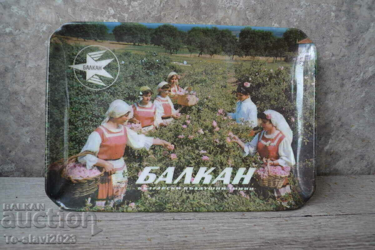 Old Advertising Social ashtray BGA Balkan, Balkan