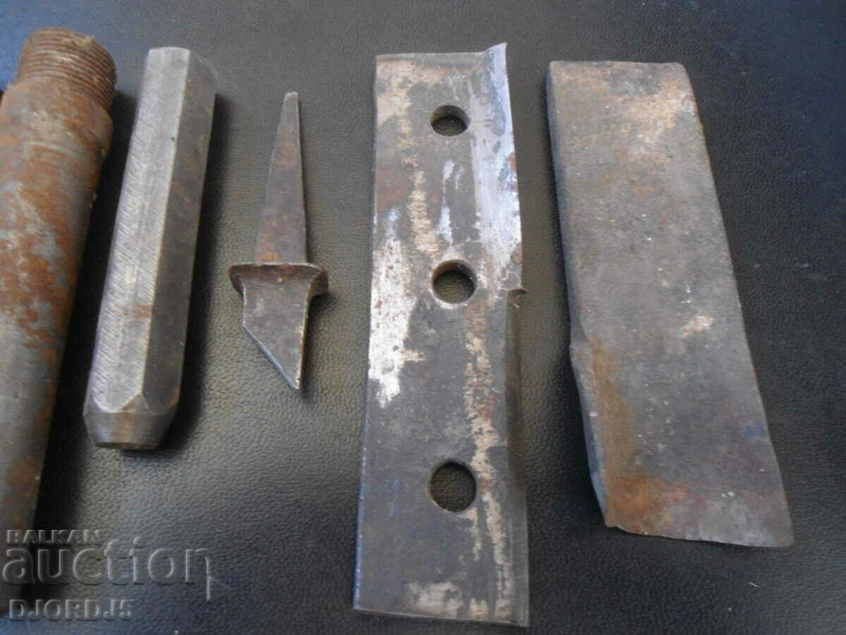 Auction  Lot of old woodworking tools