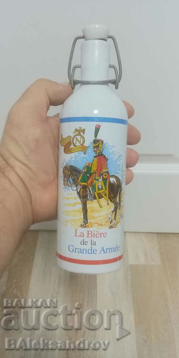 Δημοπρασία Συλλεκτικό μπουκάλι μπύρας με πορσελάνινο πώμα Δημοπρασία Συλλεκτικό μπουκάλι μπύρας με πορσελάνινο πώμα