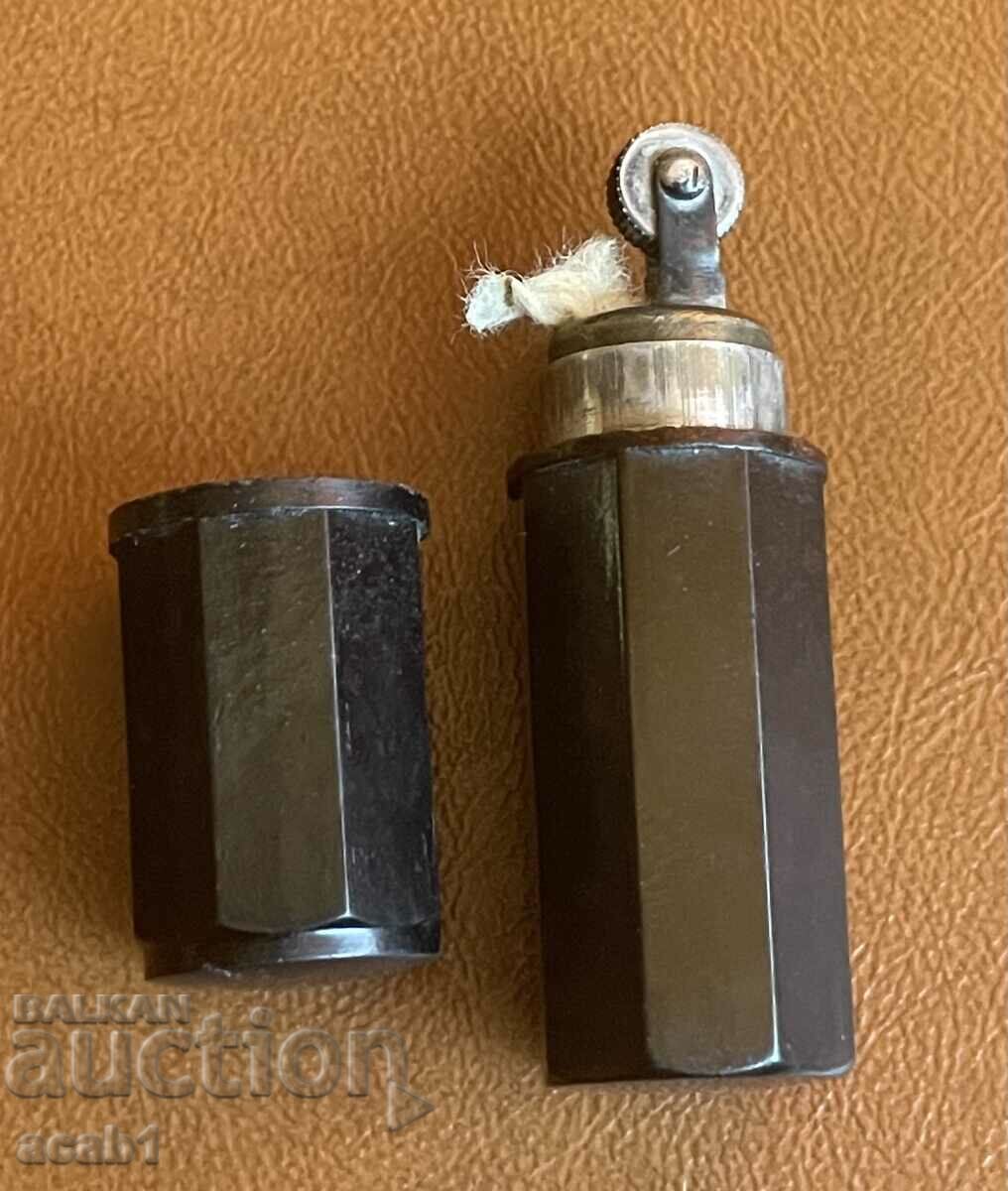 Old petrol lighter with price 29.99 BGN | € 15.33 Old petrol lighter with price 29.99 BGN | € 15.33
