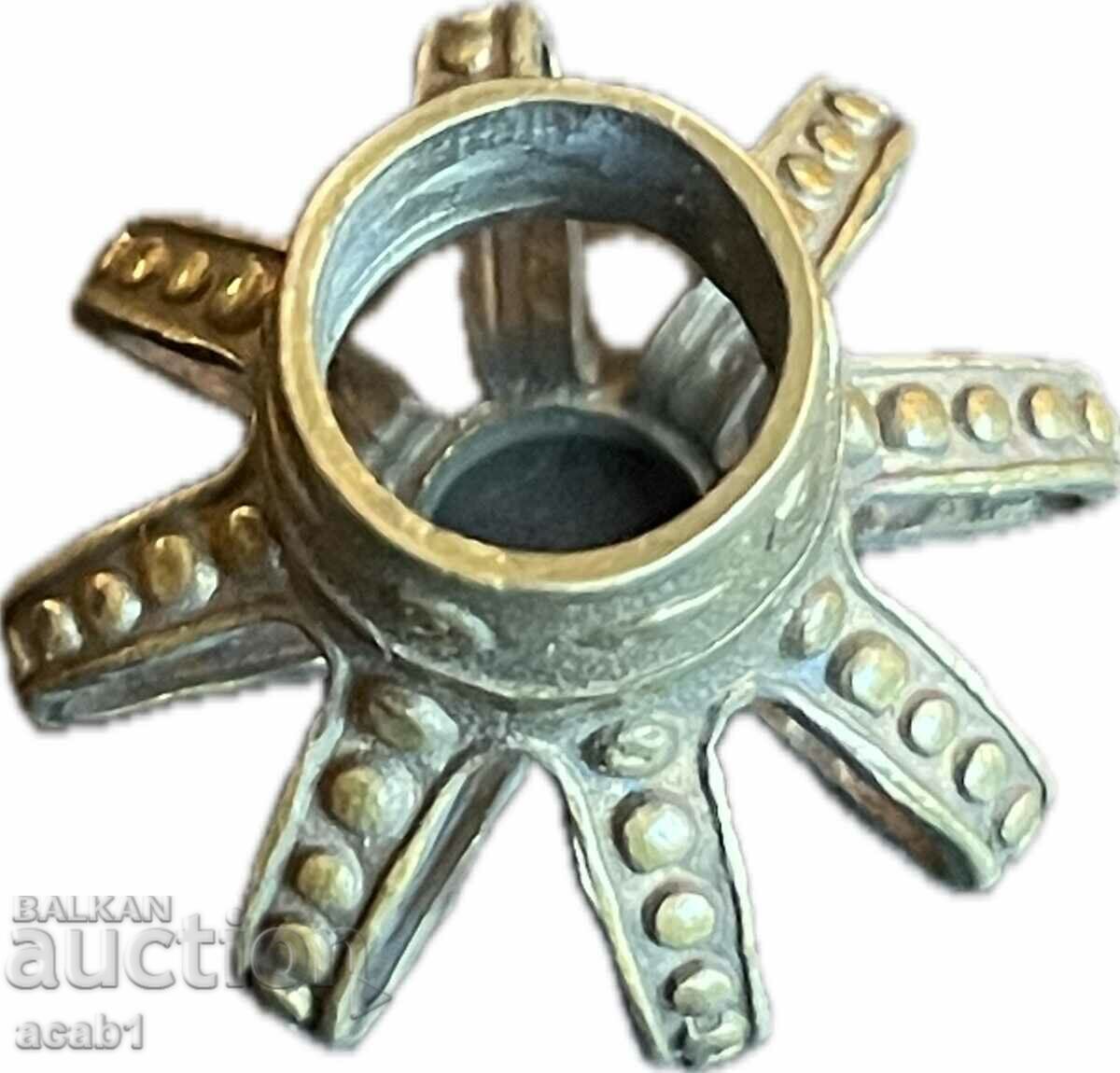 Auction Crown of royal accelbant Auction Crown of royal accelbant