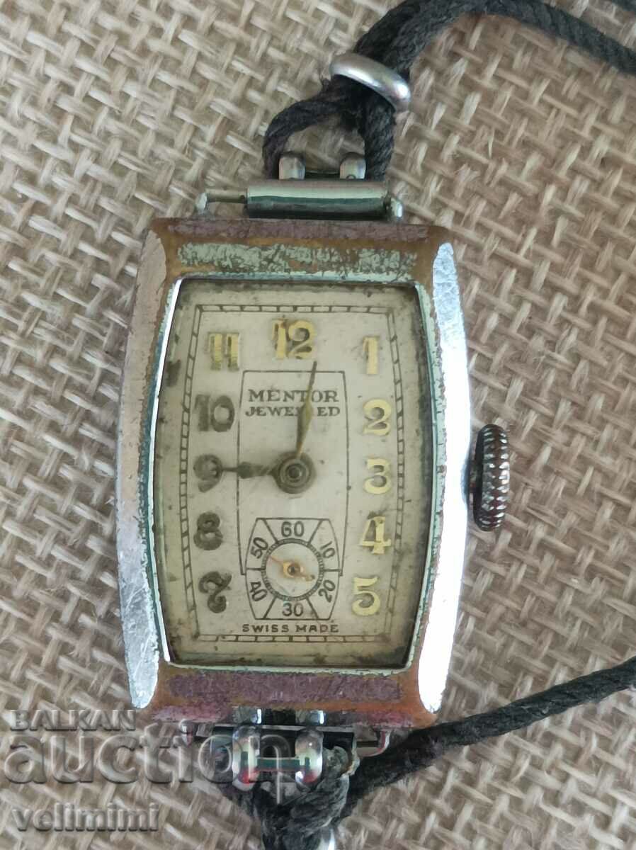 Παλαιό μηχανικό ρολόι