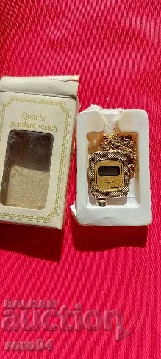 ELECTRONIC WATCH - MEDALLION - WORKING - 7