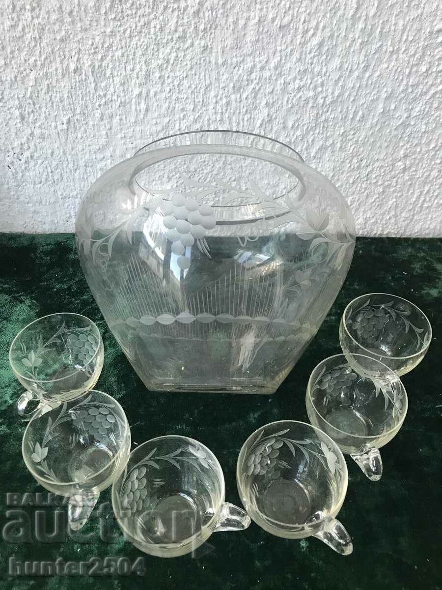 Punch bowl with cups - Germany Punch bowl with cups - Germany