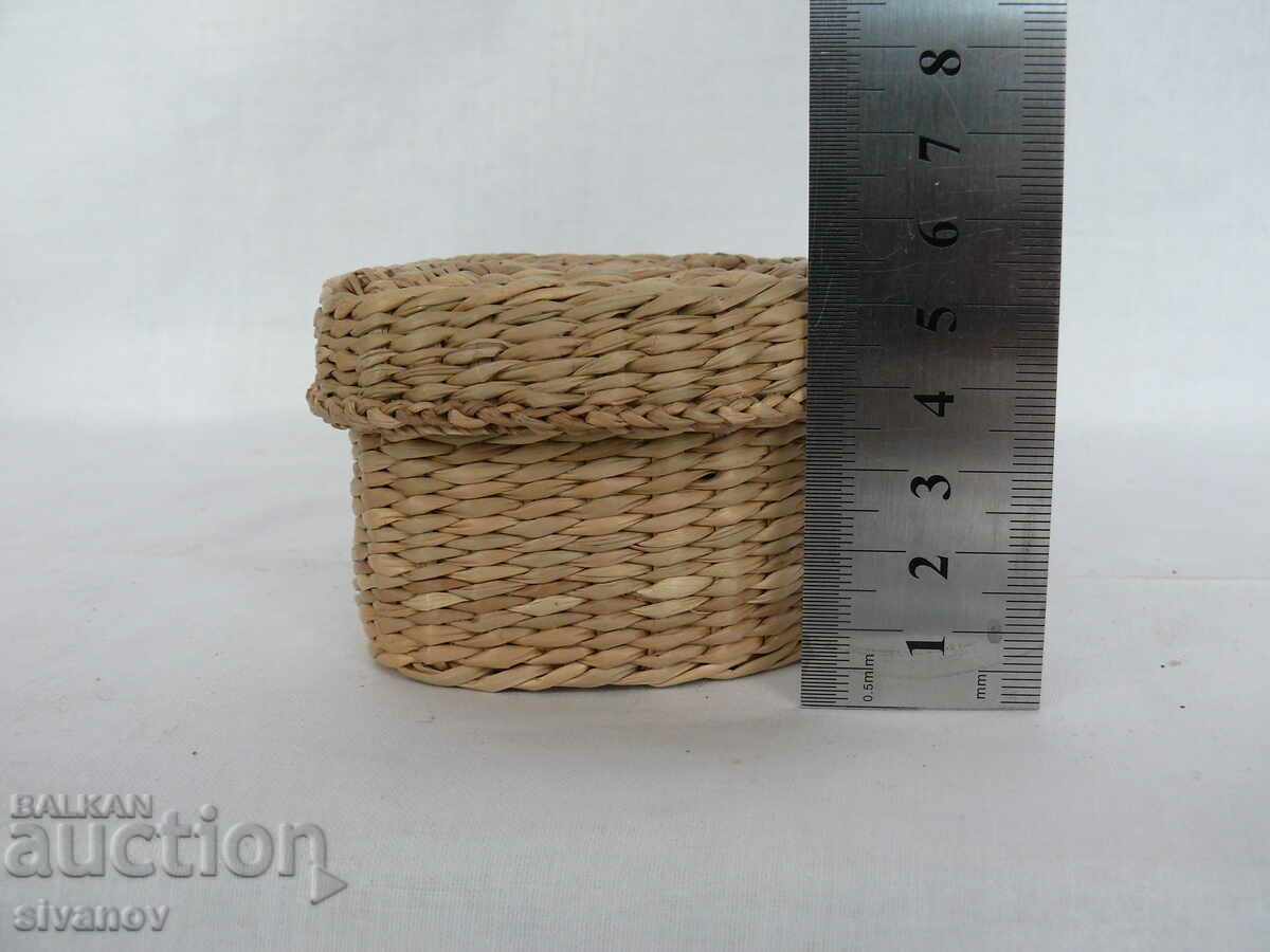 Ενδιαφέρουσα παλιά κοσμηματοθήκη #2163 - 7 Ενδιαφέρουσα παλιά κοσμηματοθήκη #2163 - 7