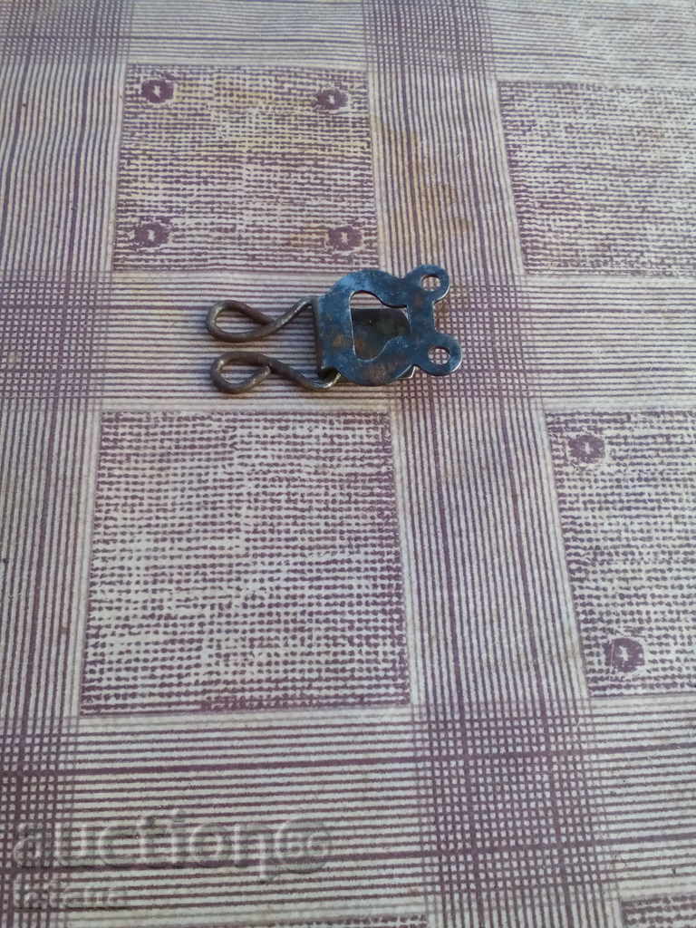 Delivery of Ancient button Delivery of Ancient button