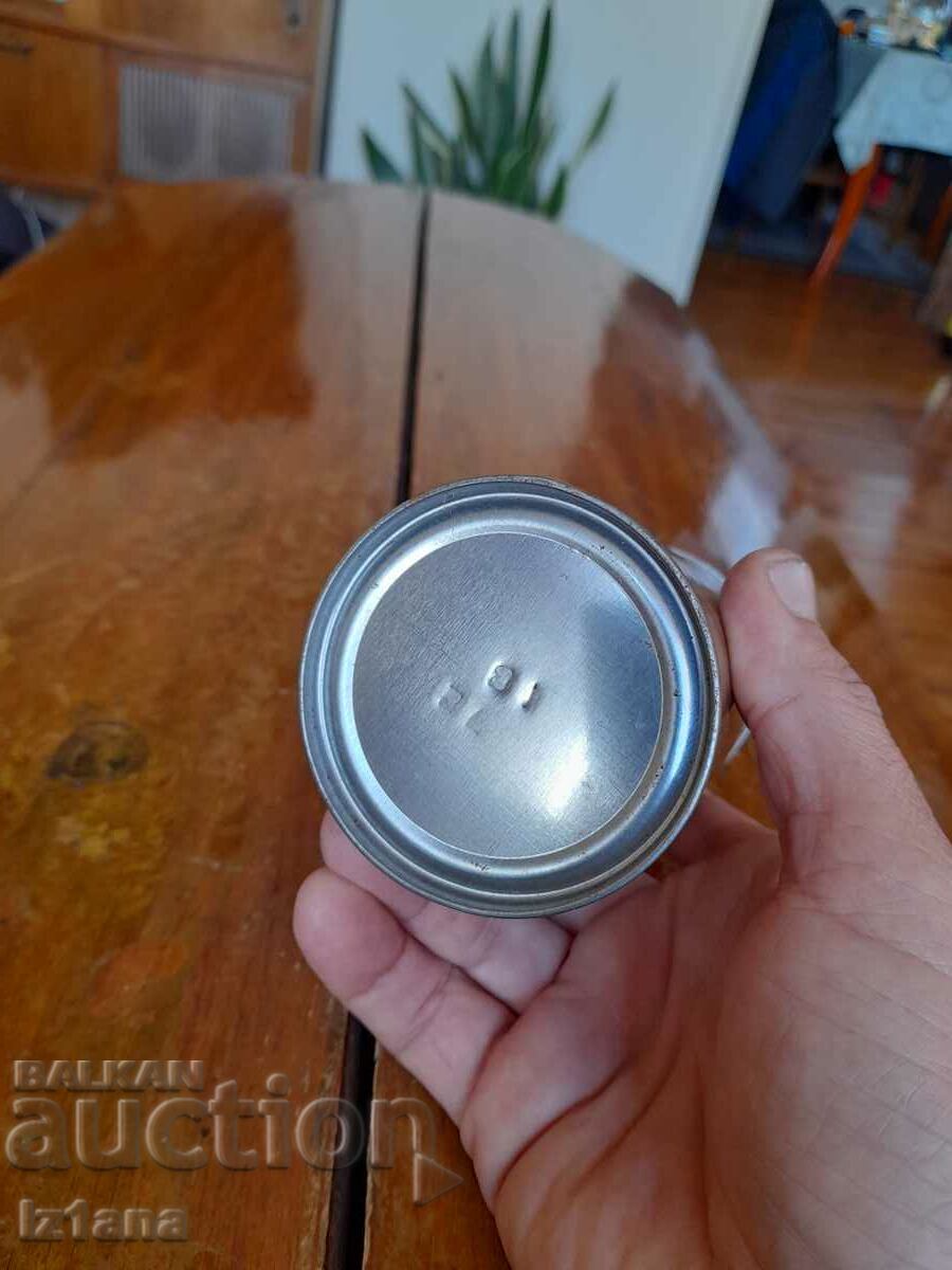 An old Tuborg beer can - 7 An old Tuborg beer can - 7