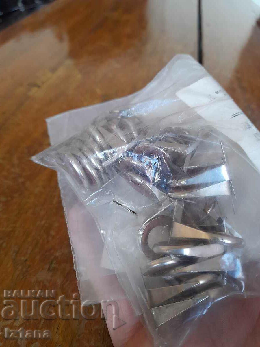 Old guide, fishing rod guides with price 40.00 BGN | € 20.45 Old guide, fishing rod guides with price 40.00 BGN | € 20.45