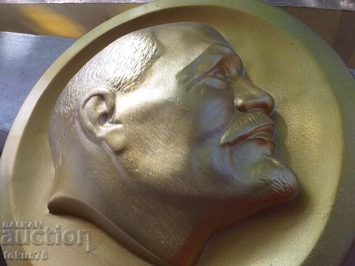 Large plaster bas-relief of Lenin - 6