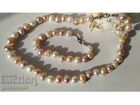 A set of natural tricolor large pearls