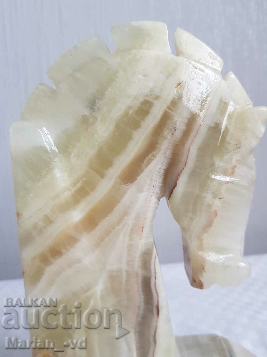 Delivery of Old Onyx Horse Head Book Divider Delivery of Old Onyx Horse Head Book Divider