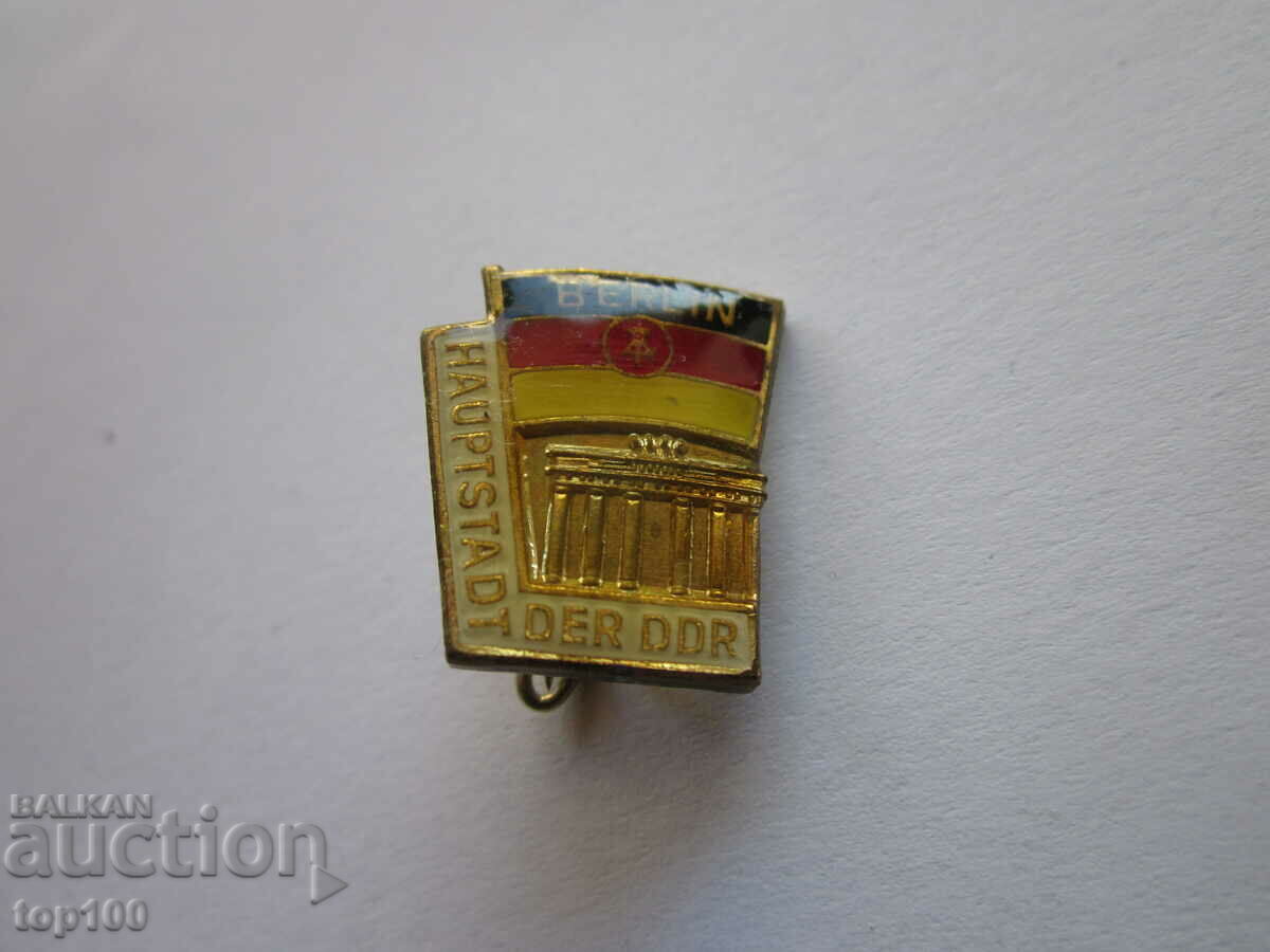 Delivery of METAL BADGE BERLIN BZC !!! Delivery of METAL BADGE BERLIN BZC !!!