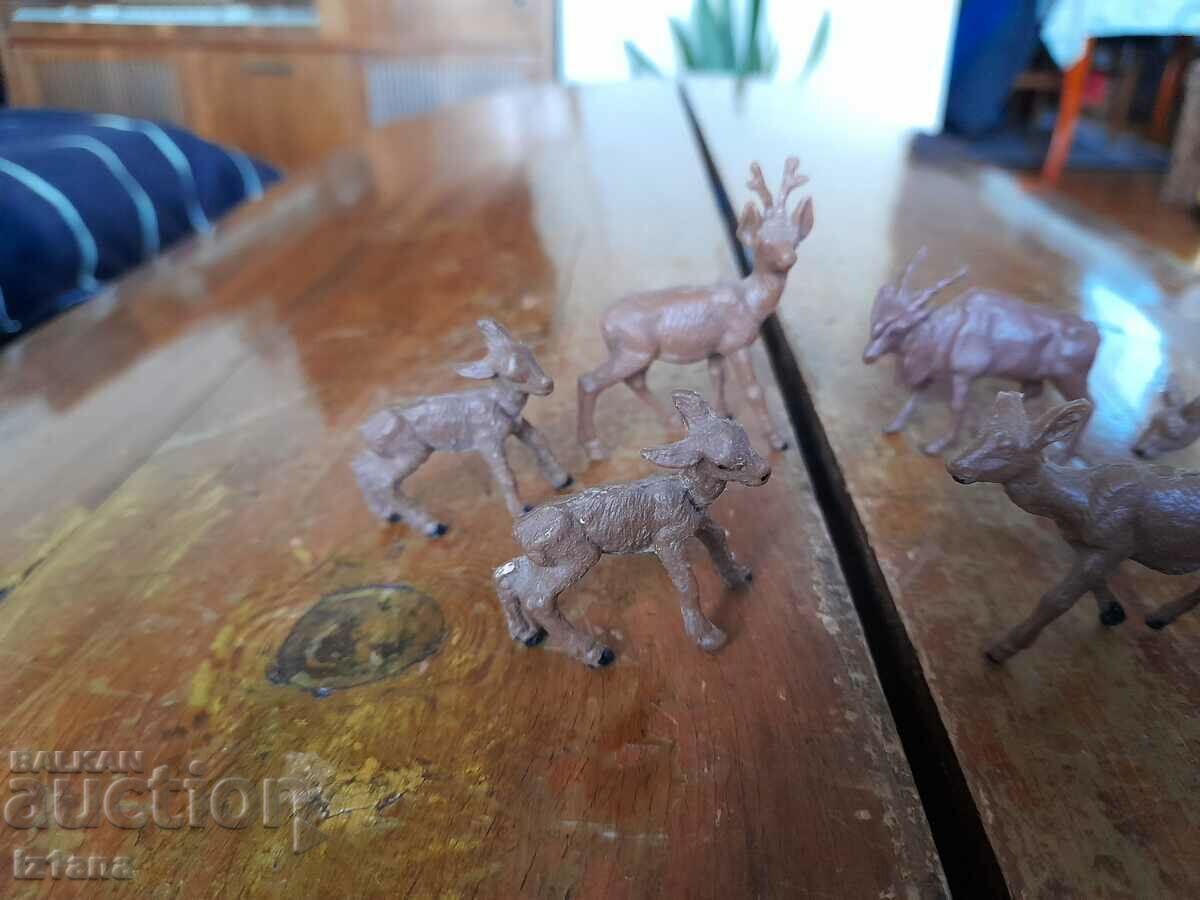 Old figurines, animals with price 30.00 BGN | € 15.34 Old figurines, animals with price 30.00 BGN | € 15.34