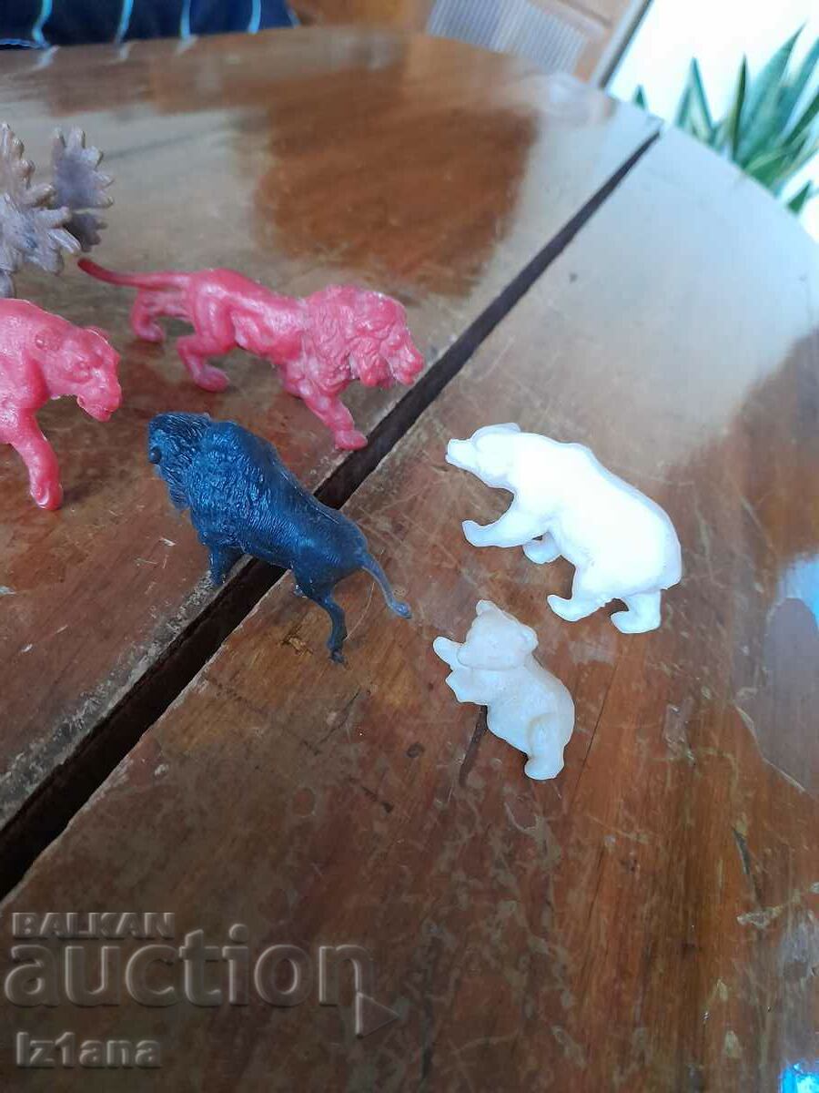 Auction Old figurines, animals Auction Old figurines, animals