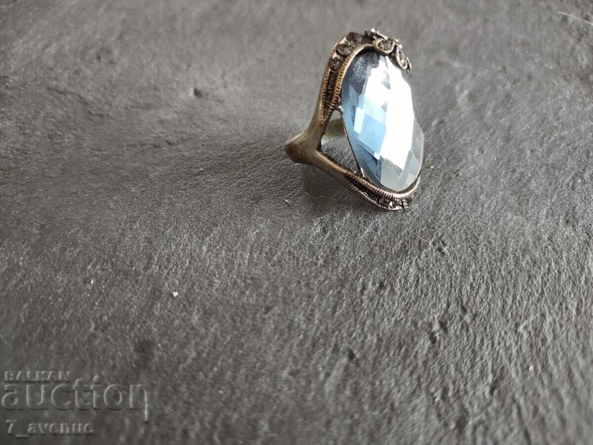 Auction  RING, large, spectacular, 16.04.2024