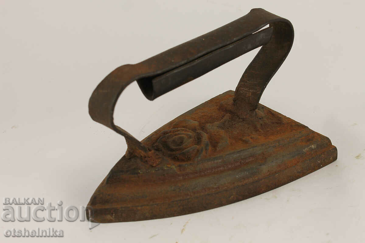 Old Collectible Iron On Fire
