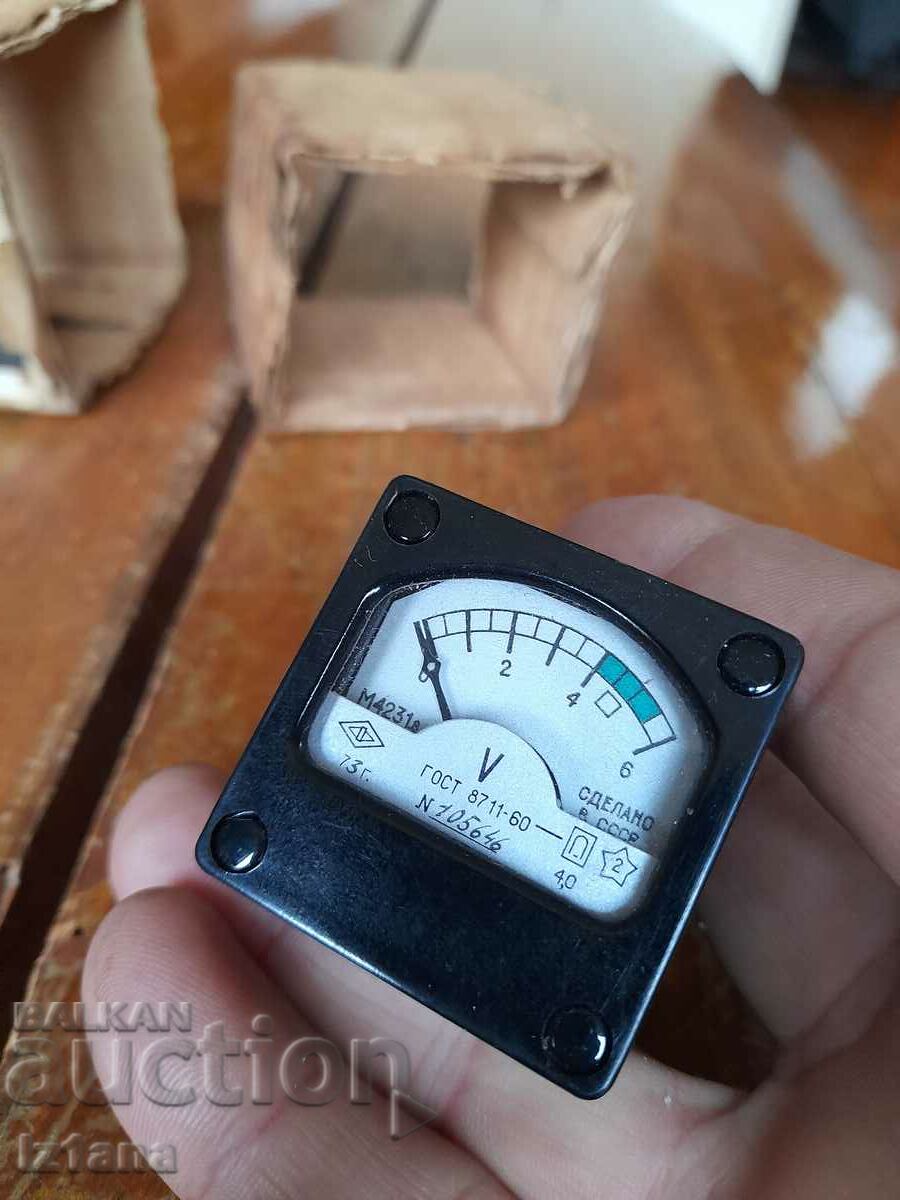 Delivery of Old measuring system, Voltmeter Delivery of Old measuring system, Voltmeter