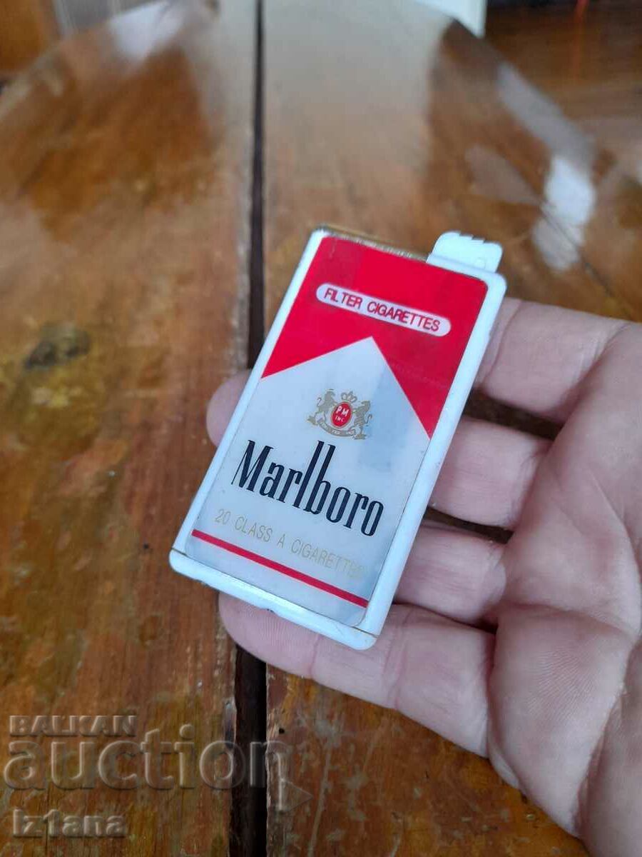 An old Marlboro lighter with price 30.00 BGN | € 15.34 An old Marlboro lighter with price 30.00 BGN | € 15.34