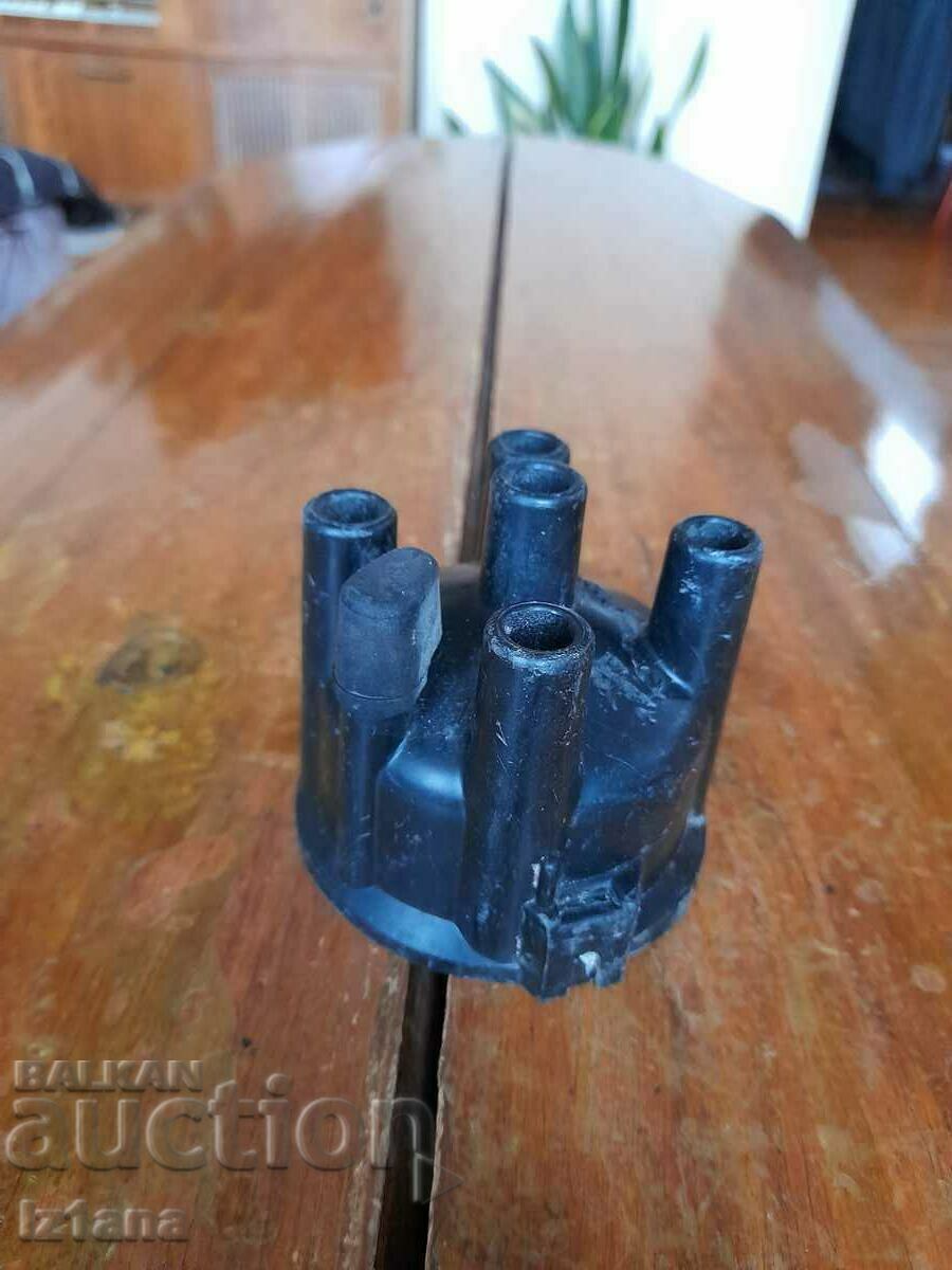 Old Mando distributor cap with price 15.00 BGN | € 7.67 Old Mando distributor cap with price 15.00 BGN | € 7.67