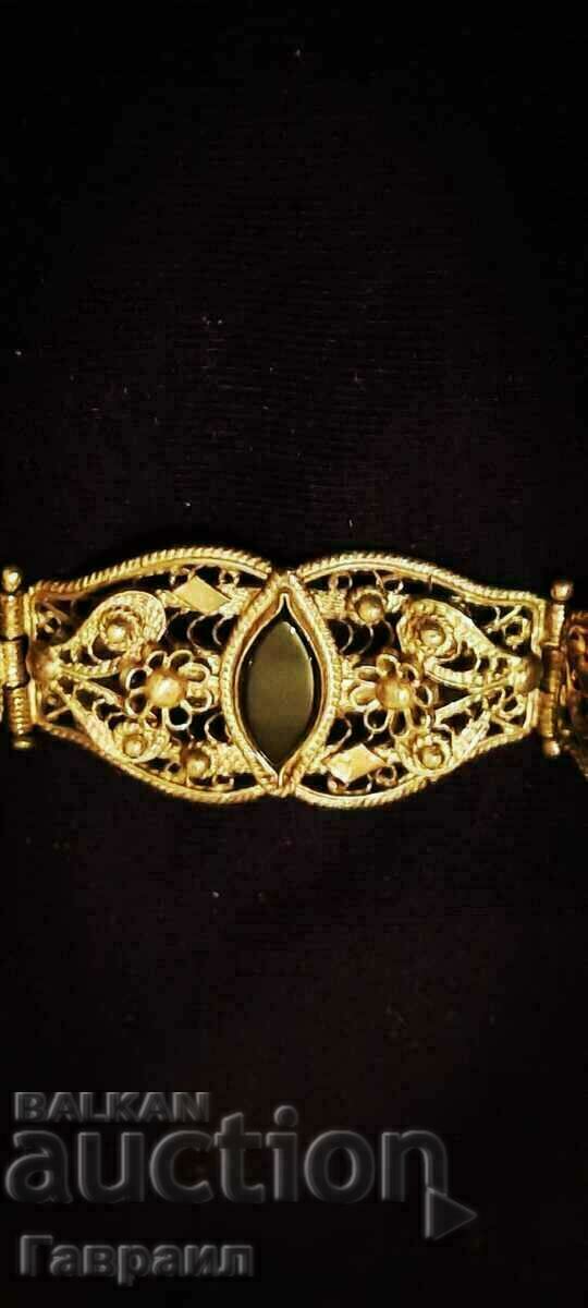 Delivery of silver bracelet Delivery of silver bracelet