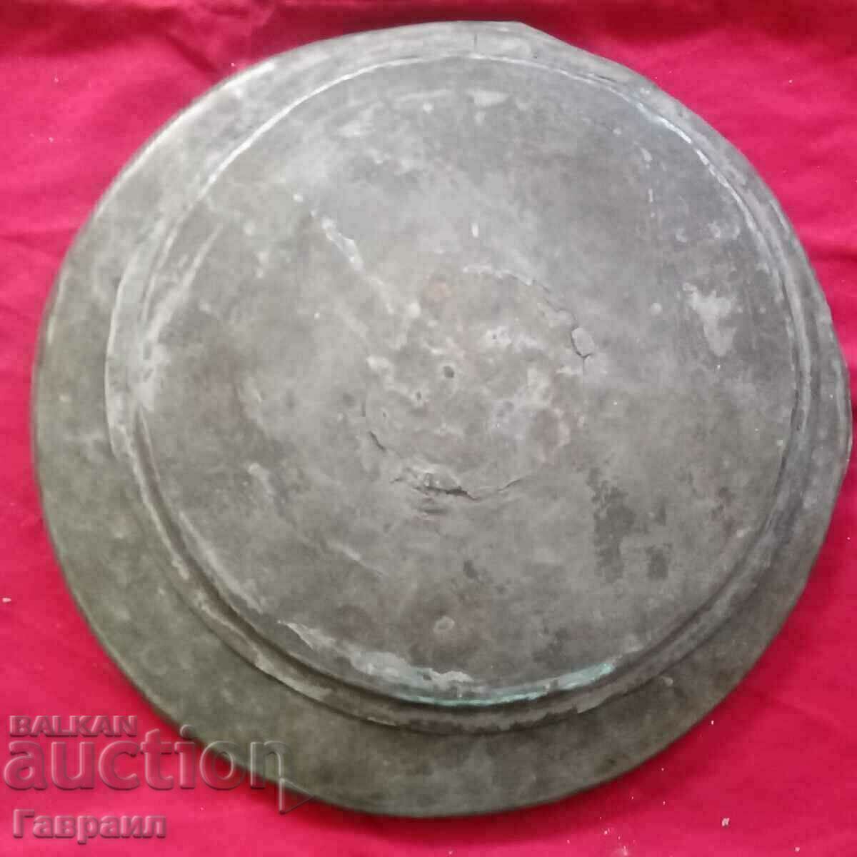 Delivery of Old copper trays