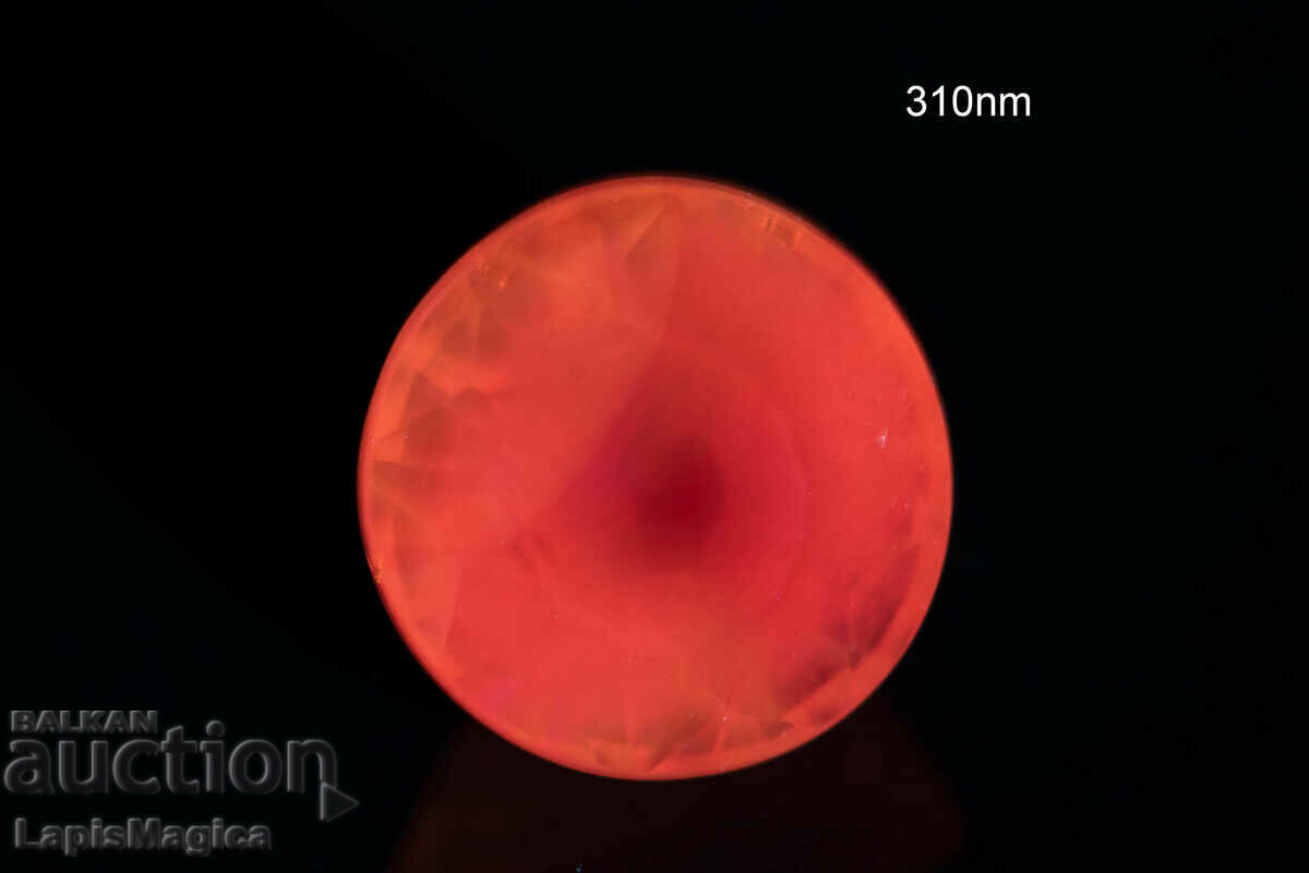 Delivery of White Natural Zircon 6.6mm 2.19ct Untreated Fluorescence Delivery of White Natural Zircon 6.6mm 2.19ct Untreated Fluorescence