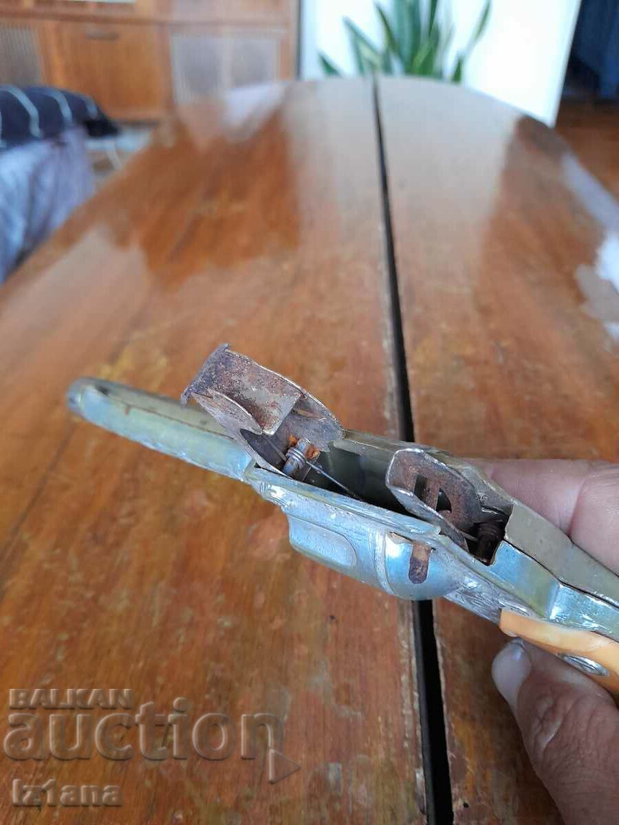 Old shotgun - 6 Old shotgun - 6