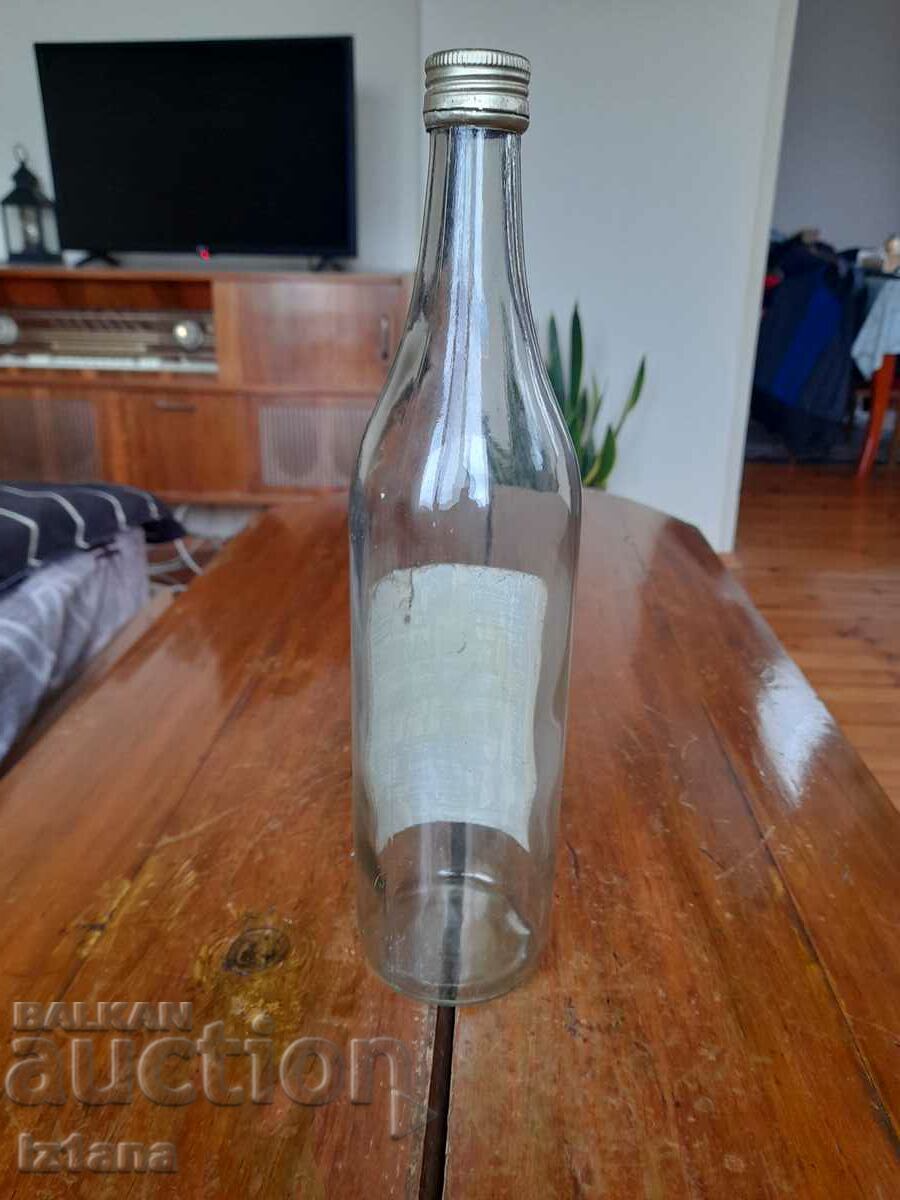 Delivery of An old bottle of rum Delivery of An old bottle of rum