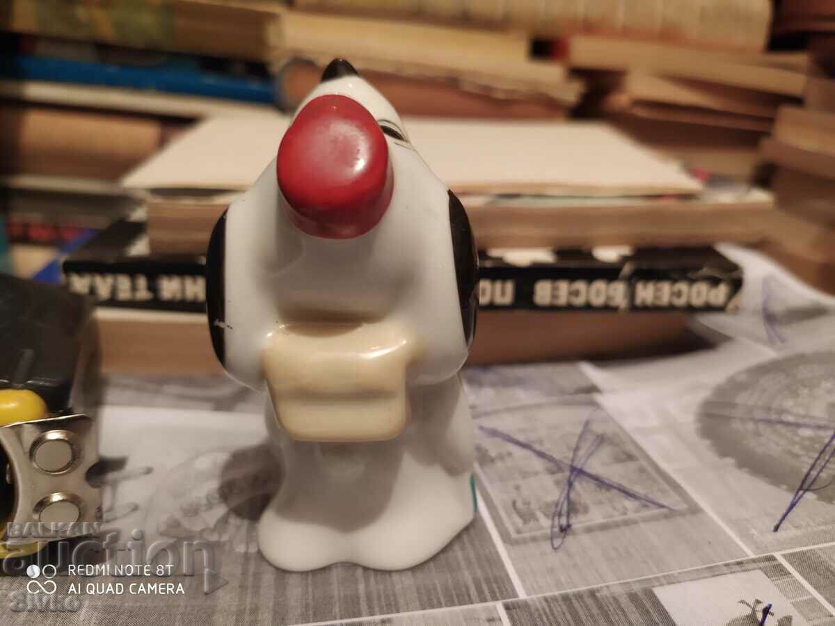 Доставка на Статуетка куче Доставка на Статуетка куче