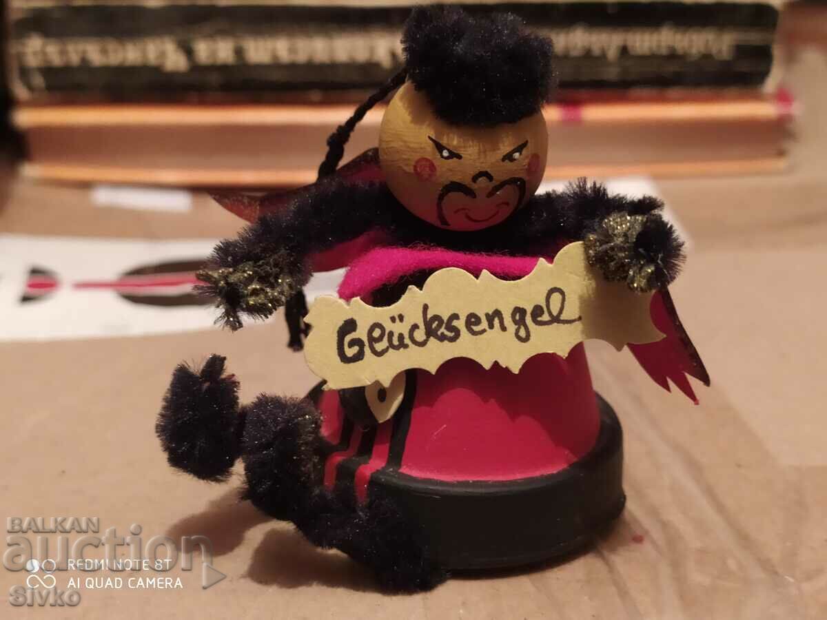 A figurine with price 0.99 BGN | € 0.51 A figurine with price 0.99 BGN | € 0.51