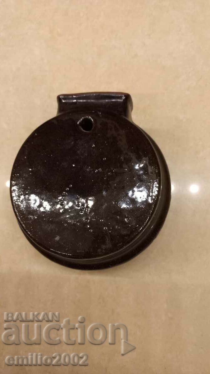 Ceramic wall vase retro social with price 5.00 BGN | € 2.56