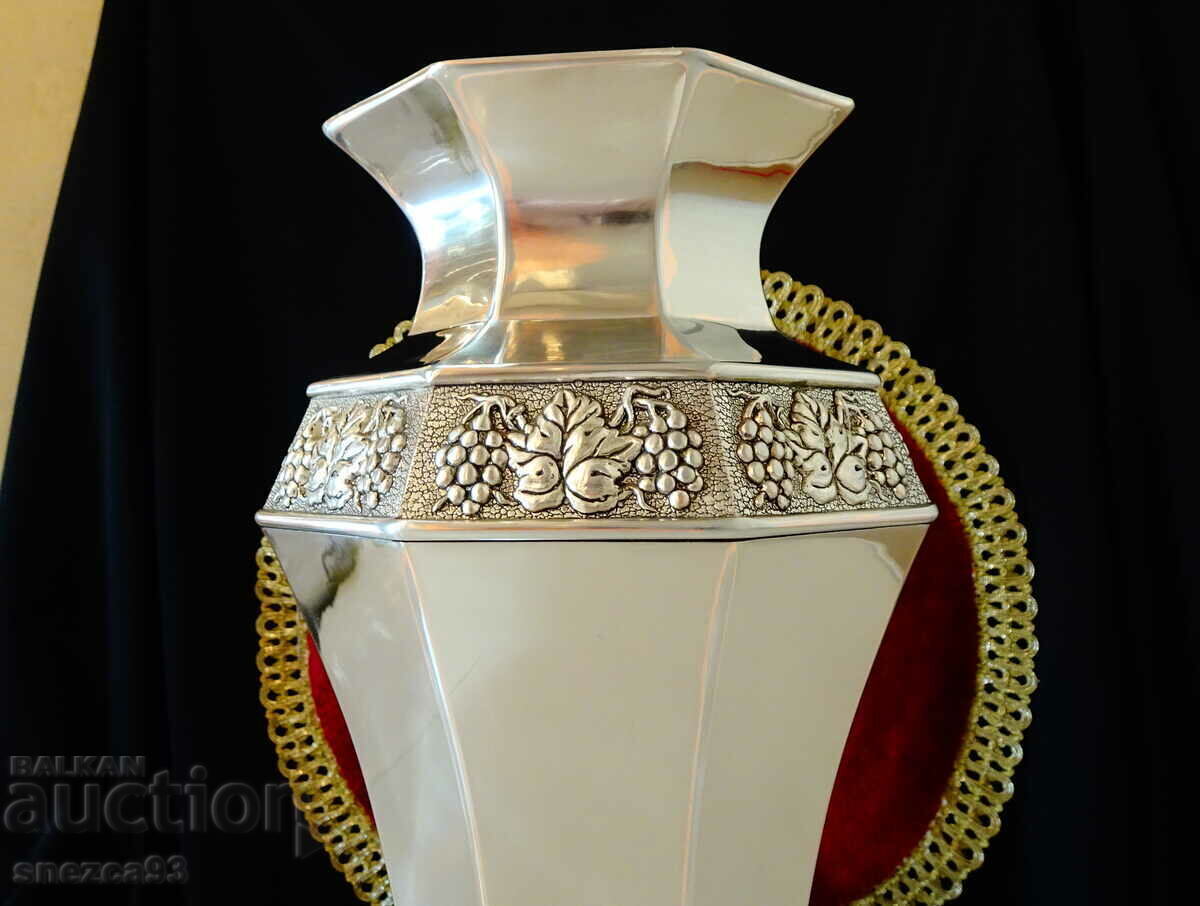 Silver-plated copper vase 1.2 kg., 28 cm., vines, grapes. with price 349.00 BGN | € 178.44 Silver-plated copper vase 1.2 kg., 28 cm., vines, grapes. with price 349.00 BGN | € 178.44