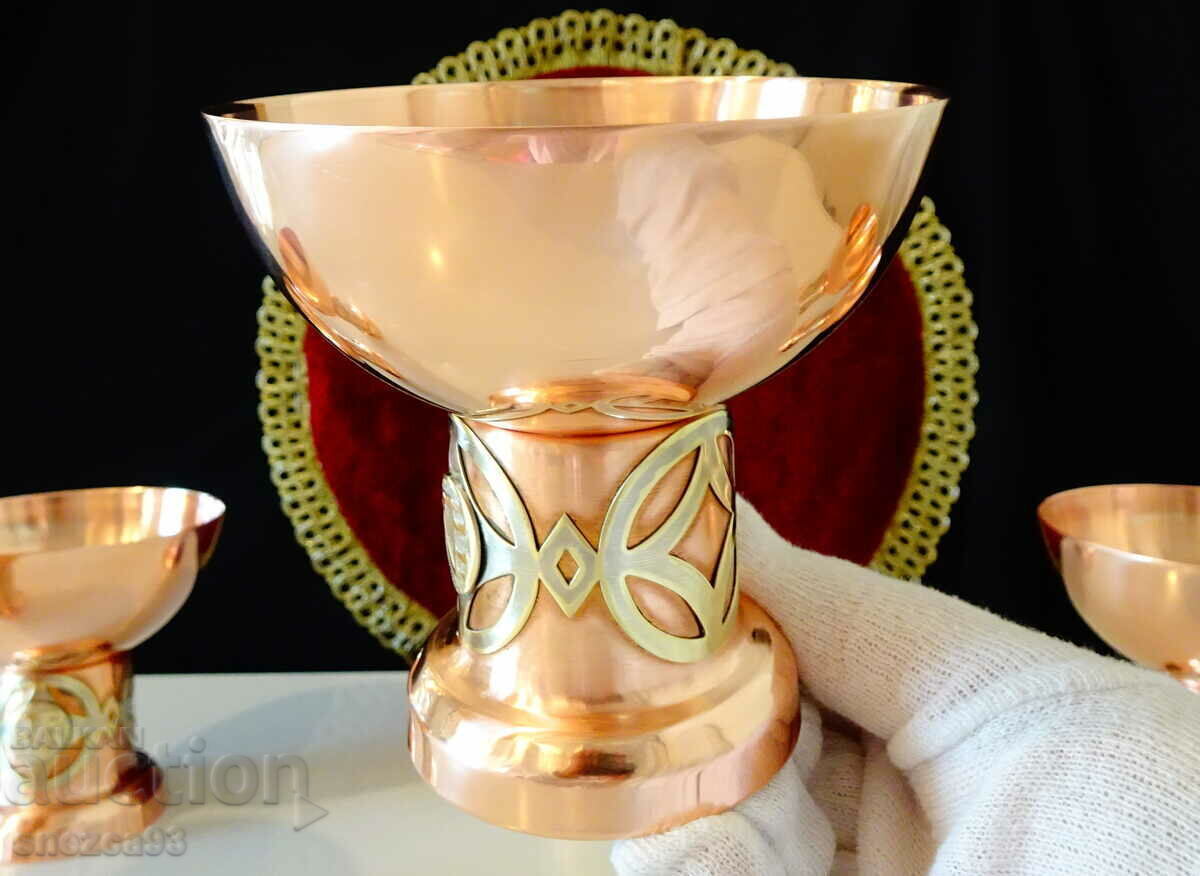 Copper goblet, copper wine glass, champagne. - 5 Copper goblet, copper wine glass, champagne. - 5