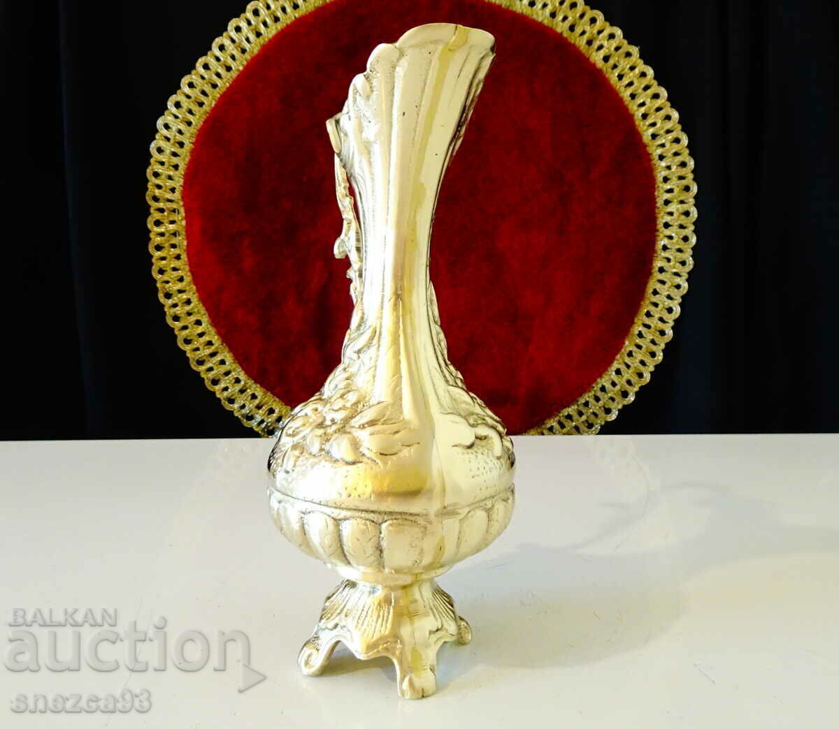 Delivery of Bronze jug, roses, baroque. Delivery of Bronze jug, roses, baroque.