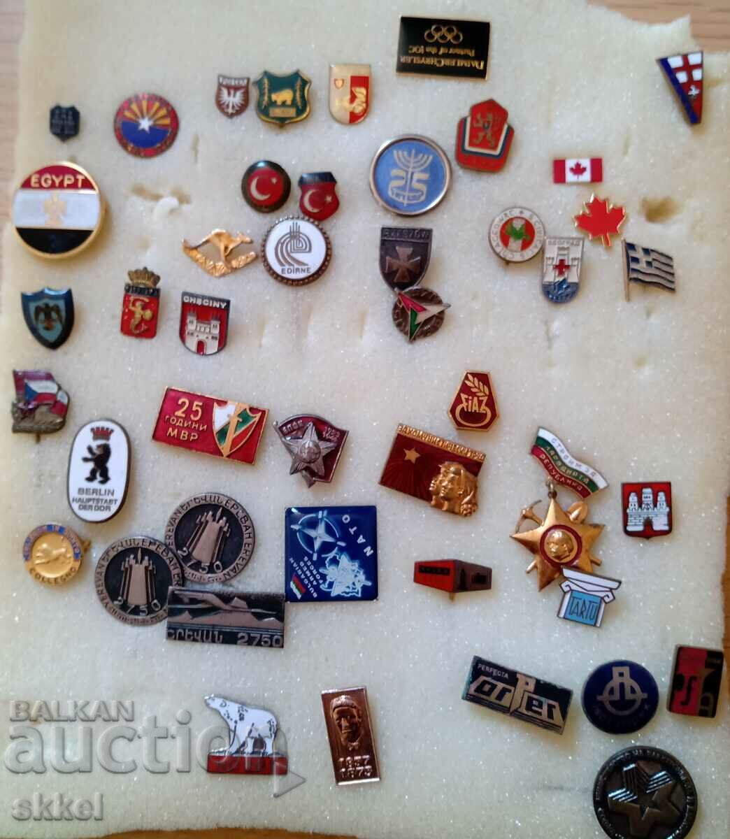Badges lot collection 44 pieces coats of arms cities coat of arms badge