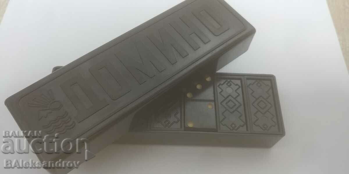 Auction  Old bakelite domino