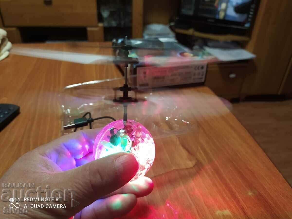 Delivery of Light up ball helicopter new, unused, working Delivery of Light up ball helicopter new, unused, working