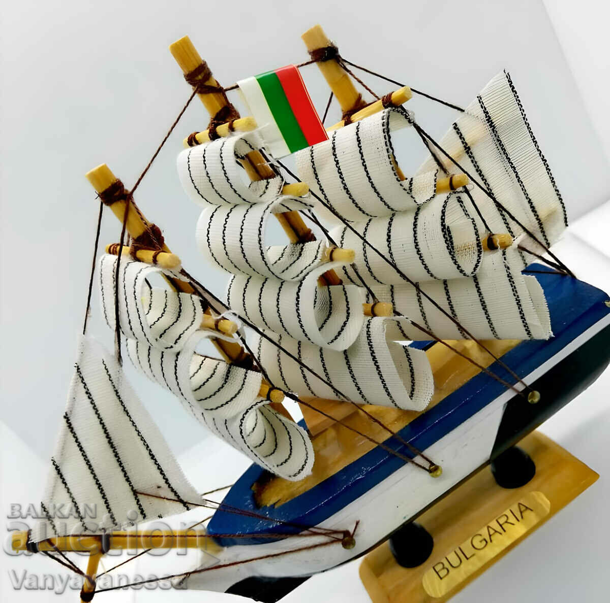 Σουβενίρ Βουλγαρία Αγαλματίδιο ειδώλιο πλοίου