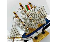 Σουβενίρ Βουλγαρία Αγαλματίδιο ειδώλιο πλοίου