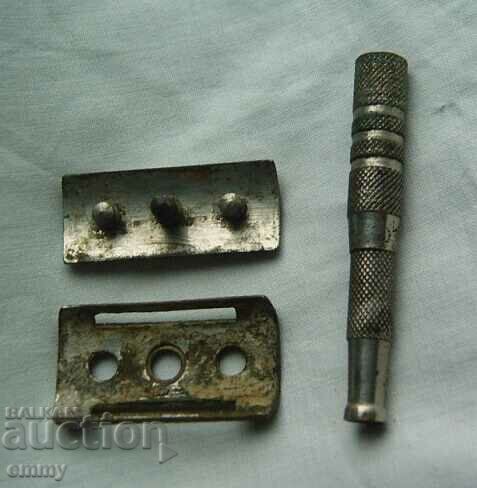 Delivery of Old razor razor with shaving basin Delivery of Old razor razor with shaving basin