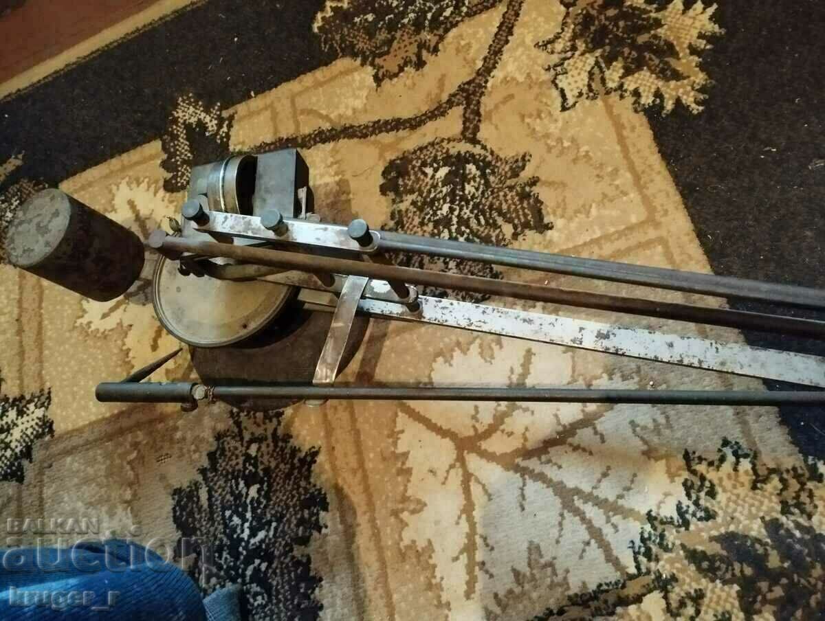 Delivery of A very old PLANIMETER Delivery of A very old PLANIMETER