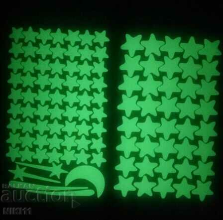 Livrarea Autocolante luminoase stele, luna, decor camera copiilor 106