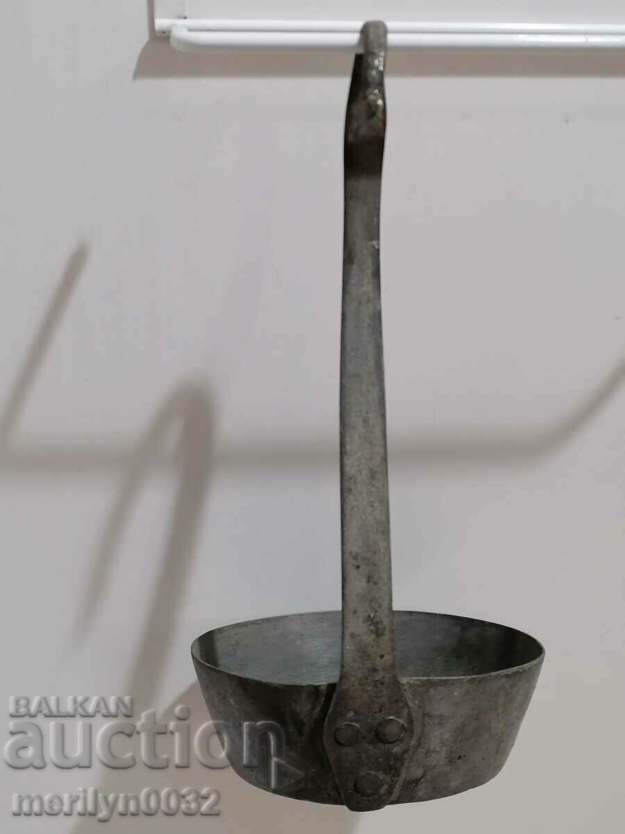 Auction Old copper fountain ladle kishkil cap copper Auction Old copper fountain ladle kishkil cap copper